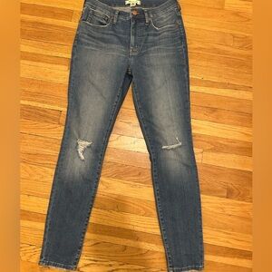 Madewell Mid-Rise Skinny Jeans Size 27 | Distressed knees/| Fair Trade